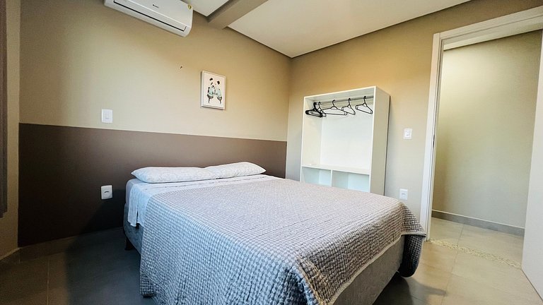 Apartamento 2 dormitórios para 4 pessoas em Bombinhas - Resi