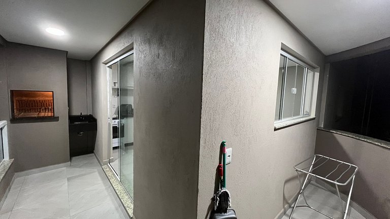 Apartamento 2 dormitórios para 4 pessoas em Bombinhas - Resi