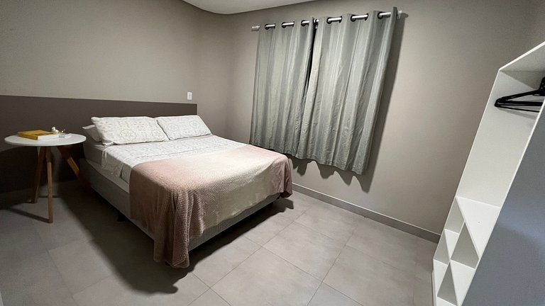 Apartamento 2 dormitórios para 4 pessoas em Bombinhas - Resi