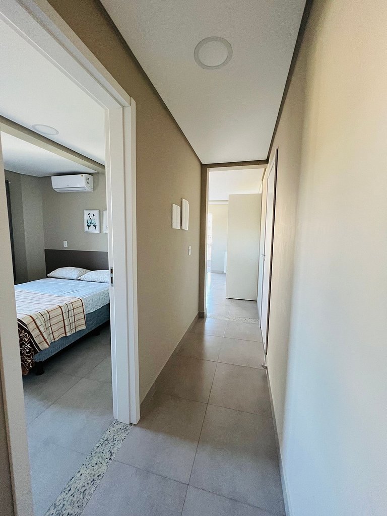 Apartamento 2 dormitórios para 4 pessoas em Bombinhas - Resi
