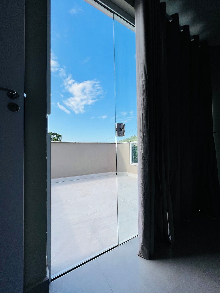 Apartamento 2 dormitórios para 4 pessoas em Bombinhas - Resi