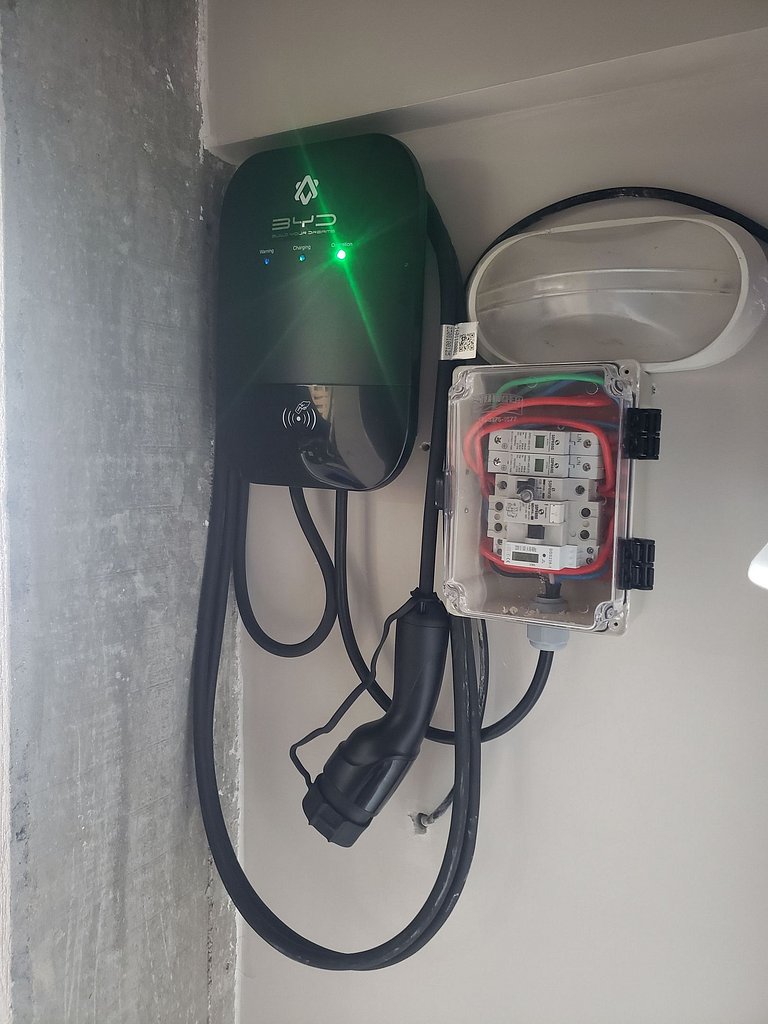 Apartamento 2 dormitórios e 2 wc para 4 pessoas em Bombinhas