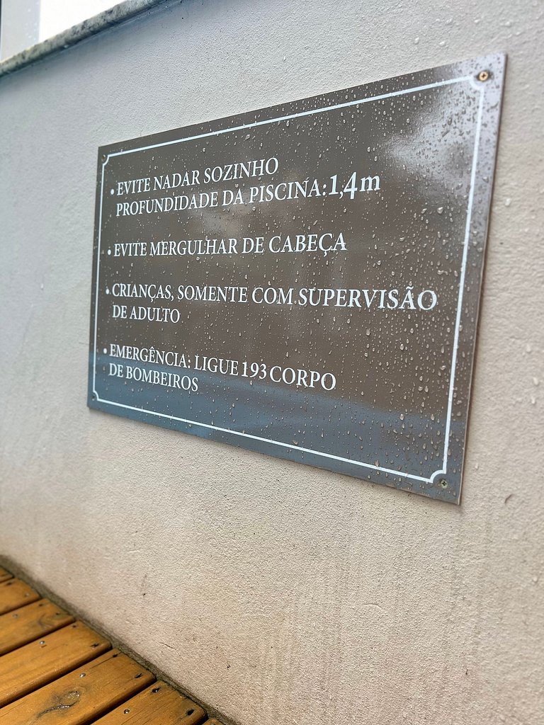 Apartamento 2 dormitórios e 2 wc para 4 pessoas em Bombinhas