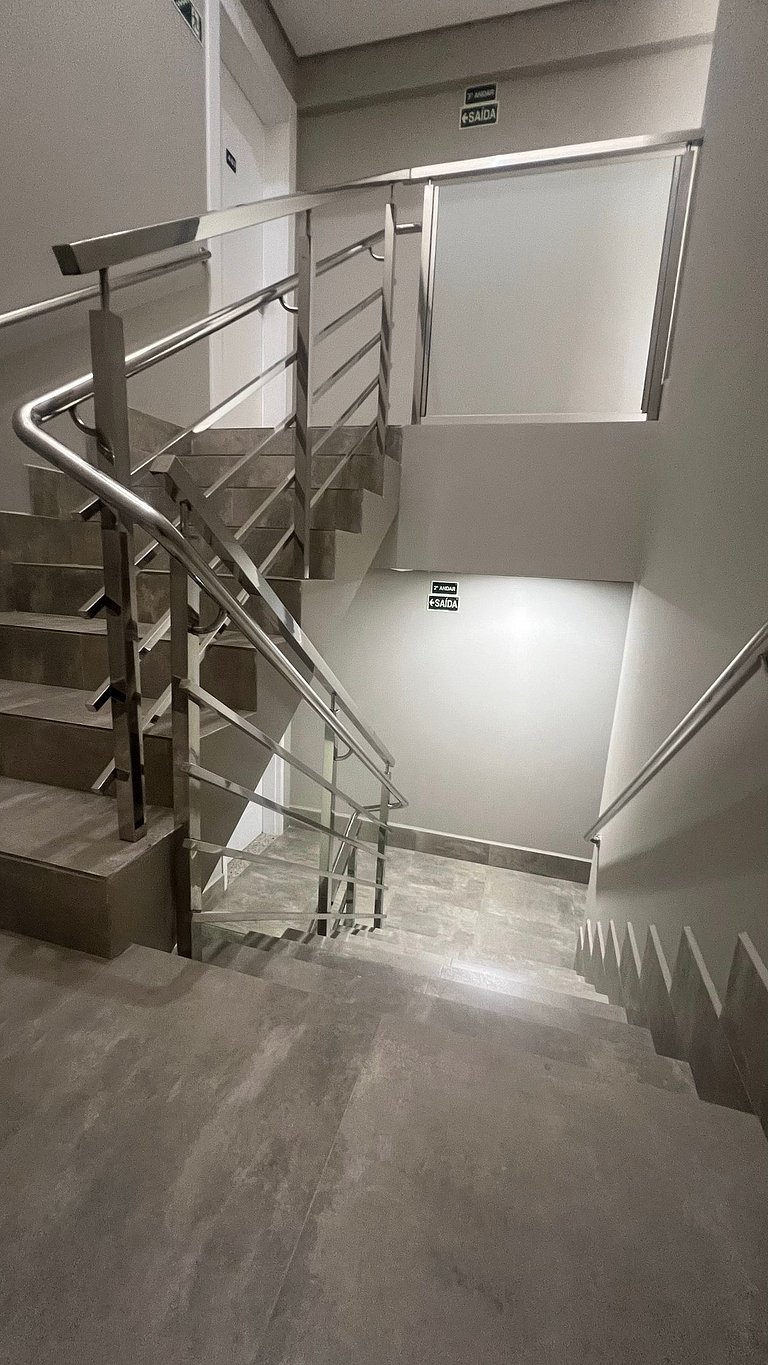 Apartamento 2 dormitórios e 2 wc para 4 pessoas em Bombinhas