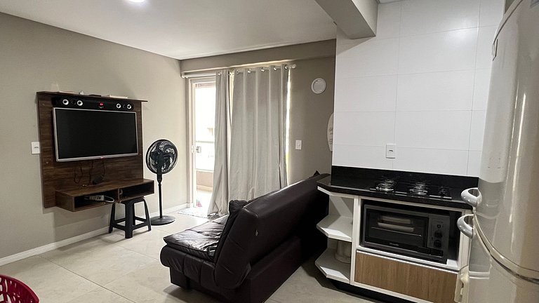 Apartamento 2 dormitórios e 2 wc para 4 pessoas em Bombinhas